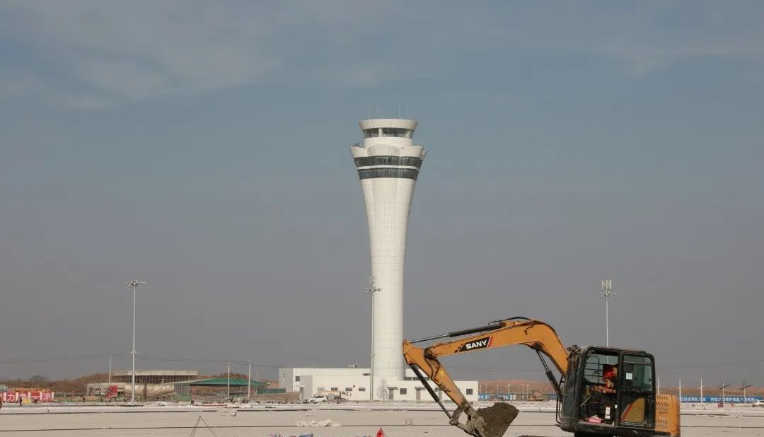 貨運機場屋面及墻面選材方案，壽命可達50年以上！